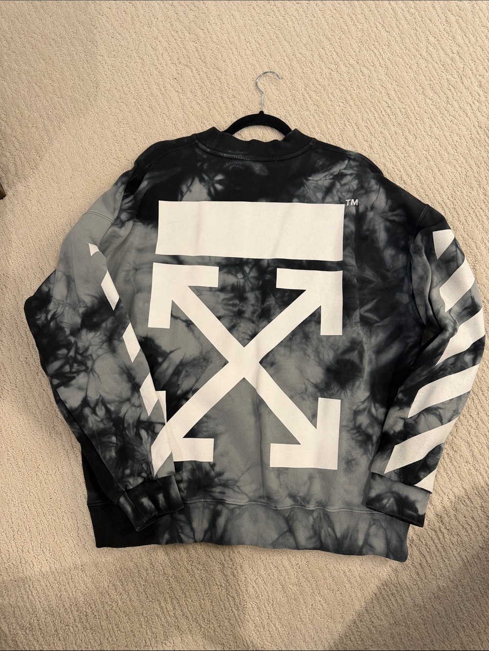 Off-White Black & Gray Tie-Dye Diagonal Stripe Crewneck Sweater